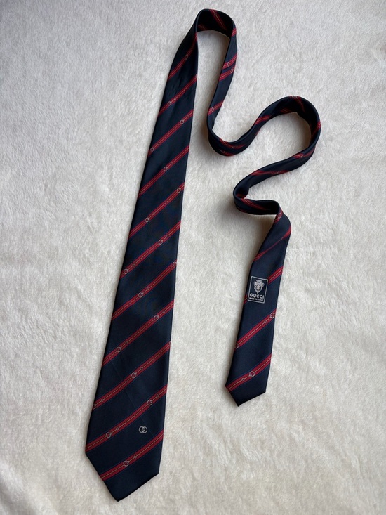 Gucci Other - VINTAGE‎ Gucci Men's Striped Tie Navy Red 100% Silk Horsebit Logo Classic